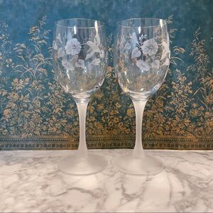 Avon Crystal Hummingbird Glasses Set France